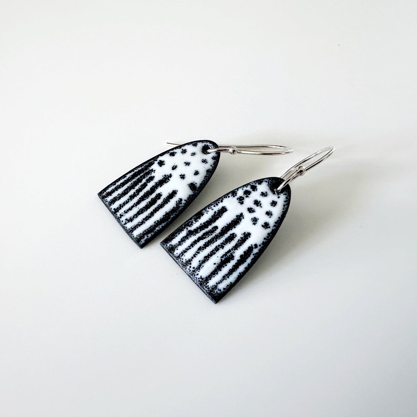Arch Earrings - MaisyPlum