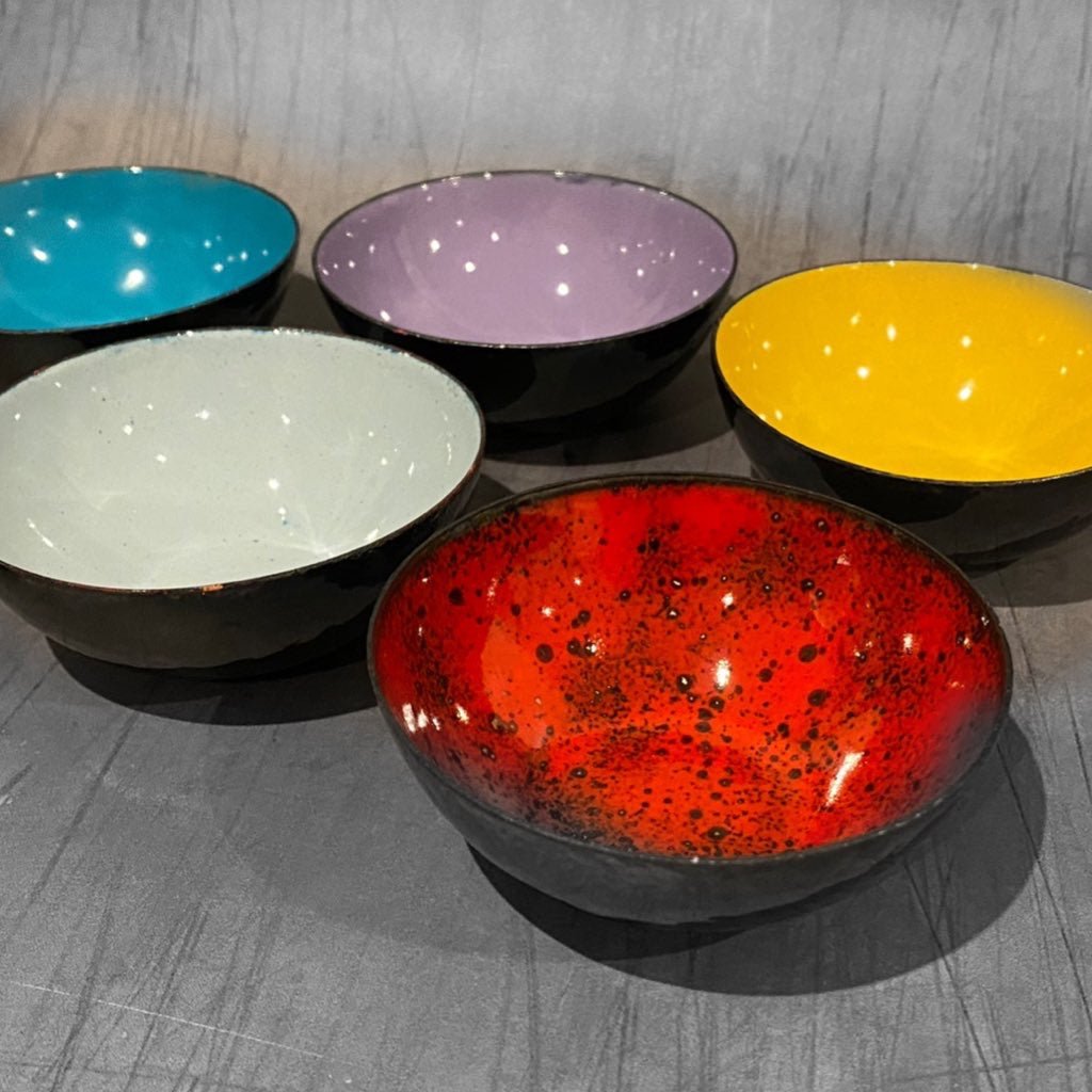 Deep Enamel Bowl - MaisyPlum