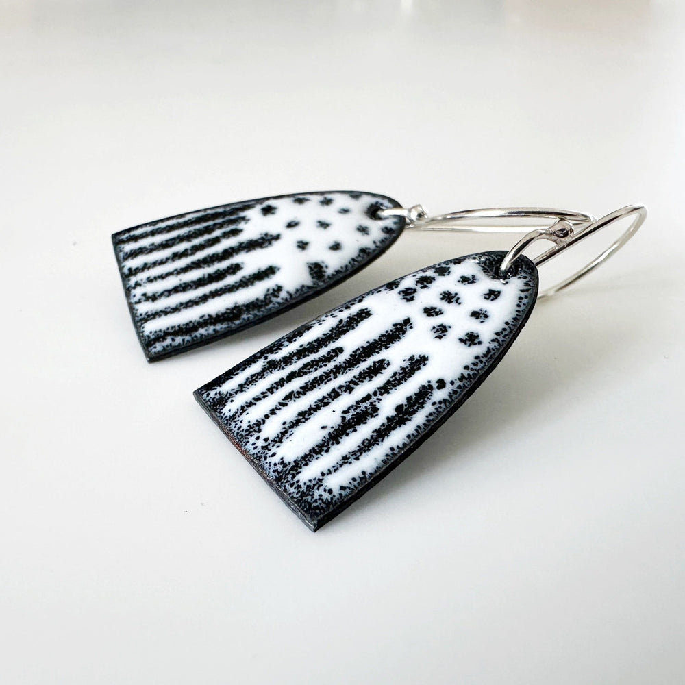 Arch Earrings - MaisyPlum