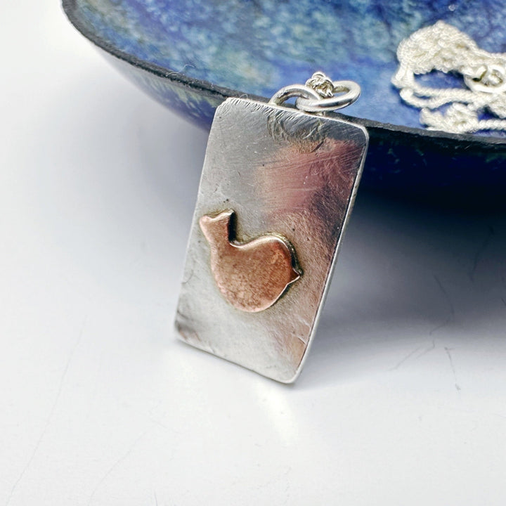 Robin Pendant Necklace - A Symbol of Hope & Connection - MaisyPlum